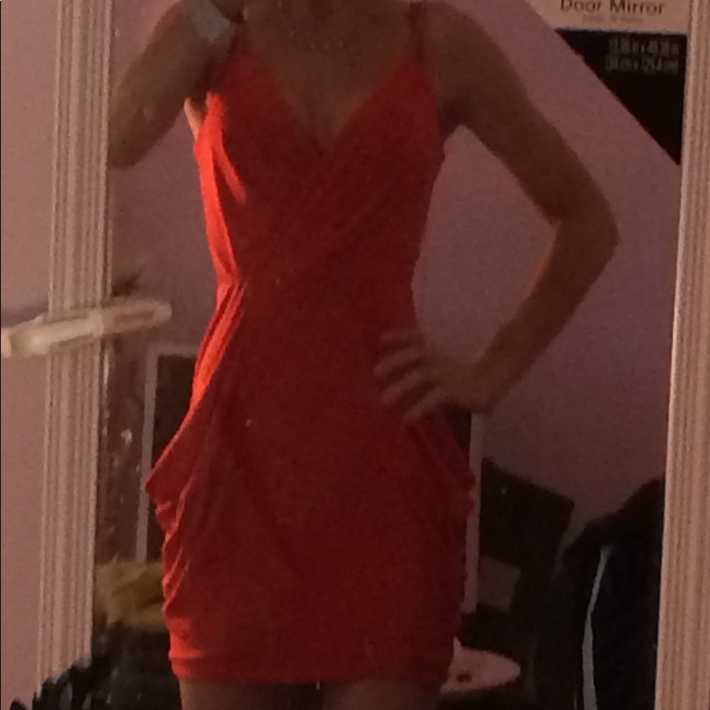 BNWOT ๐ฏ Authentic BCBG Generation Dress ๐ - Picture 3 of 8